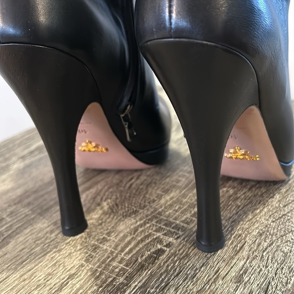 Prada Black Leather Bootie Ruffle Platform Heel size 40/10 - Picture 13 of 15